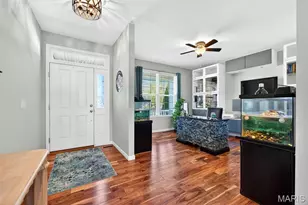 56 Fountain Valley Ct, Saint Peters, MO 63376 - Photo 4