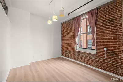 1511 Locust Street #604, Saint Louis, MO 63103 - Photo 10