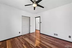 327 W Felton Ave, Saint Louis, MO 63125 - Photo 8