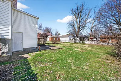 327 W Felton Avenue, Saint Louis, MO 63125 - Photo 26
