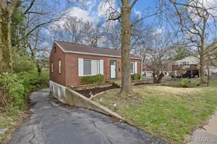 7424 Lansdowne Ave, Shrewsbury, MO 63119 - Photo 4