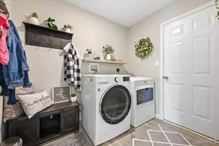 721 Creek View Dr, Fenton, MO 63026 - Photo 20