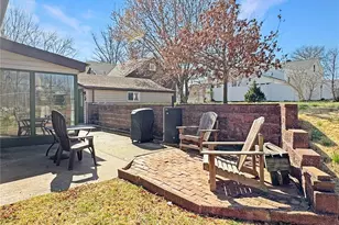 210 E Main St, Washington, MO 63090 - Photo 16