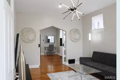 1401 E Prairie Avenue, Saint Louis, MO 63107 - Photo 4