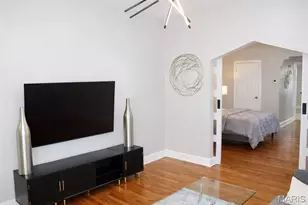 1401 E Prairie Ave, Saint Louis, MO 63107 - Photo 6