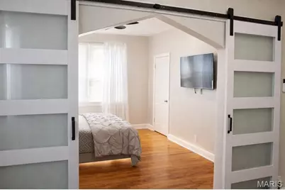 1401 E Prairie Avenue, Saint Louis, MO 63107 - Photo 22