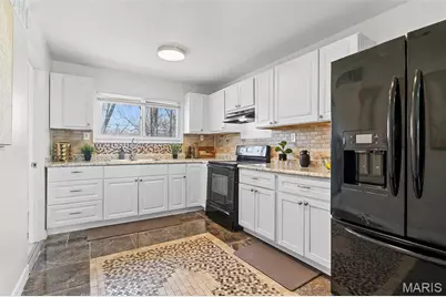 6813 Saint Olaf Drive, Berkeley, MO 63134 - Photo 8