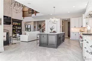 1215 Devonworth Dr, Town and Country, MO 63017 - Photo 22
