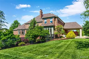 1215 Devonworth Dr, Town and Country, MO 63017 - Photo 70