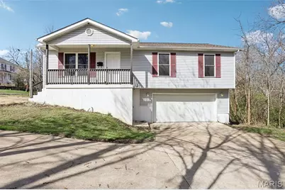 600 W Clement, De Soto, MO 63020 - Photo 1