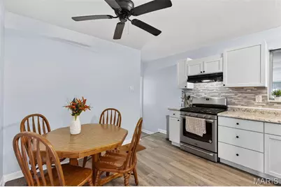 655 Loyola Drive, Florissant, MO 63031 - Photo 14