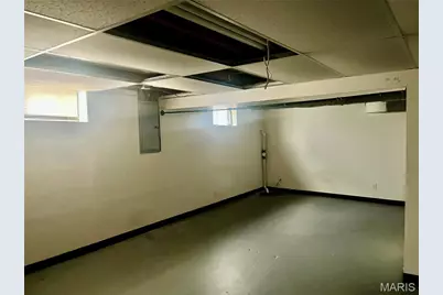 8456 Braddock Drive, University City, MO 63132 - Photo 16