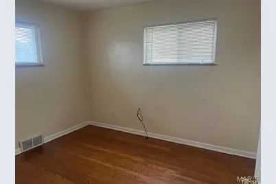 8456 Braddock Drive, University City, MO 63132 - Photo 12