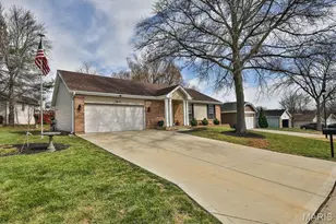 3822 Sirah Ct, Saint Charles, MO 63304 - Photo 2