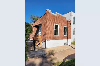 3169 Pennsylvania Avenue, Saint Louis, MO 63118 - Photo 1