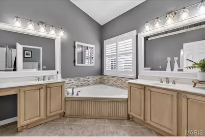 146 Silverstone Circle, Byrnes Mill, MO 63051 - Photo 22