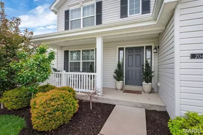 204 Charlestowne Place Drive, Saint Charles, MO 63301 - Photo 2