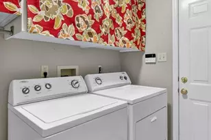 7 Autumn Valley Ct, O'Fallon, MO 63366 - Photo 16