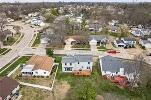 2119 Dettmer Pl, Hazelwood, MO 63031 - Photo 8