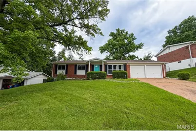 12220 Tempo Drive, Saint Louis, MO 63146 - Photo 1
