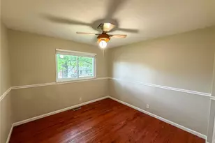 12220 Tempo Dr, Saint Louis, MO 63146 - Photo 12