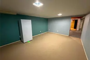 12220 Tempo Dr, Saint Louis, MO 63146 - Photo 18