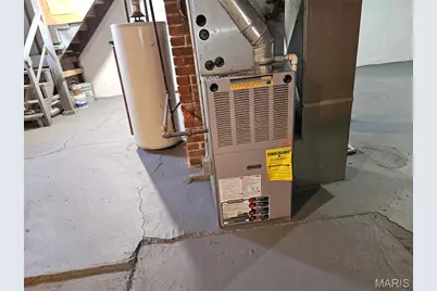 2408 Charlack Avenue, Overland, MO 63114 - Photo 40