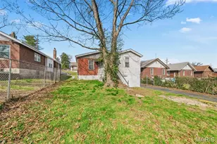 2408 Charlack Ave, Overland, MO 63114 - Photo 36