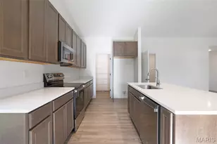 613 Tull Ct, Wentzville, MO 63385 - Photo 6