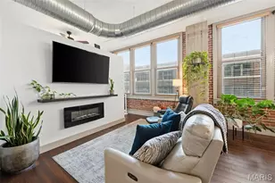 1627 Locust St, Saint Louis, MO 63103 - Photo 4