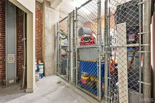 1627 Locust St, Saint Louis, MO 63103 - Photo 22