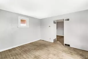 6401 Jesse Jackson Ave, Saint Louis, MO 63121 - Photo 8