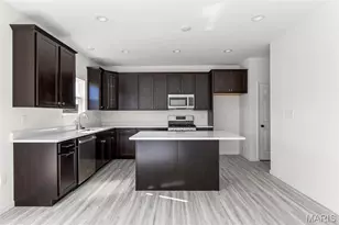 16769 Pebble Stone Dr, Florissant, MO 63031 - Photo 18