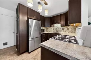 1306 Tahoe Valley Ct, Ballwin, MO 63021 - Photo 10