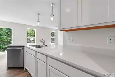 16008 Cinderella Court, Ellisville, MO 63021 - Photo 18