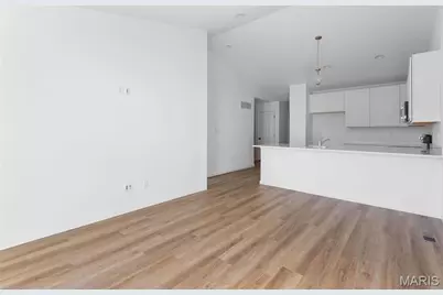 1083 Vardon Meadows Drive, Union, MO 63084 - Photo 8