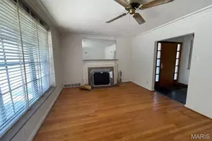 6100 Carlsbad Ave, Saint Louis, MO 63116 - Photo 6