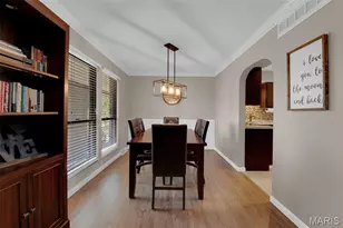 9 Treecrest Ct, Fenton, MO 63026 - Photo 4