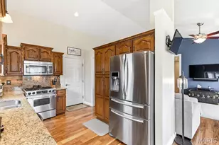 3735 Falcon View Dr, Arnold, MO 63010 - Photo 18