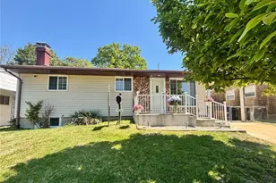 3733 Louis St, Saint Louis, MO 63116 - Photo 2