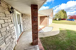 2206 Cherry Blossom Cir Circle, Lebanon, MO 65536 - Photo 16