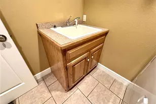 2206 Cherry Blossom Cir Circle, Lebanon, MO 65536 - Photo 34