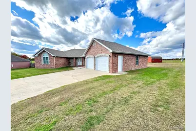 2206 Cherry Blossom Cir. Circle, Lebanon, MO 65536 - Photo 2