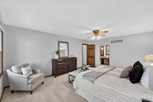 11068 Graeser Ln, Saint Louis, MO 63141 - Photo 28