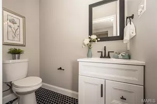 9931 Juengel Dr, Unincorporated, MO 63128 - Photo 12