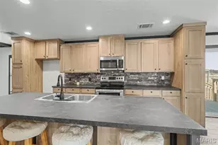 19225 Hubbell Ln, Warrenton, MO 63383 - Photo 12