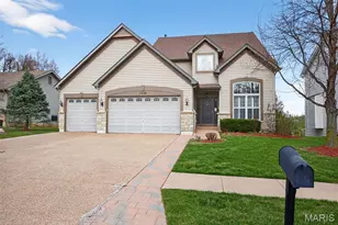 1304 Forest Way, Wentzville, MO 63385 - Photo 2