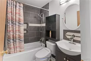 2052 Waybridge Ln, Fenton, MO 63026 - Photo 22