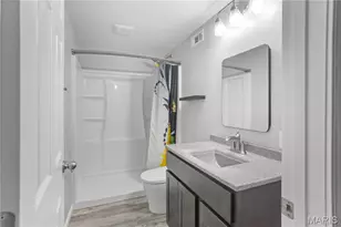 2052 Waybridge Ln, Fenton, MO 63026 - Photo 30