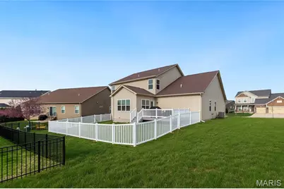 102 Carlton Point Drive, Wentzville, MO 63385 - Photo 36